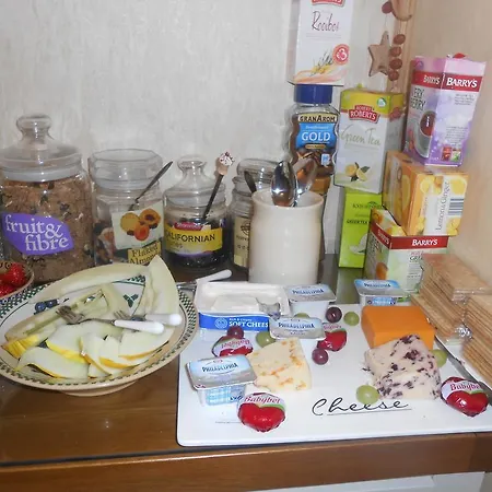 Bed & Breakfast Moonarch 4*