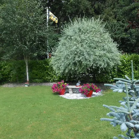 Bed & Breakfast Moonarch 4*