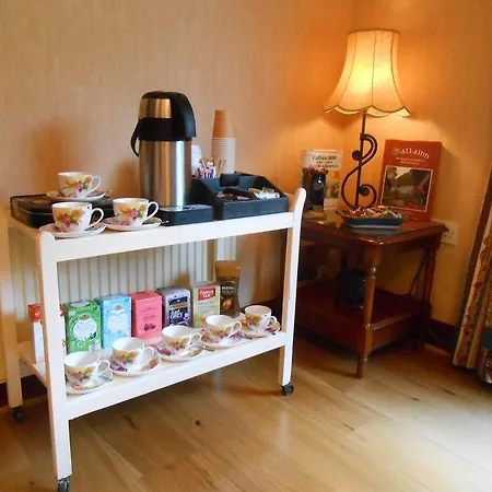 Bed & Breakfast Moonarch 4*