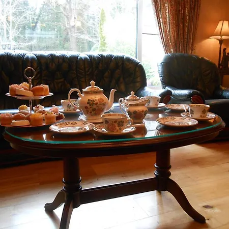 Bed & Breakfast Moonarch 4*